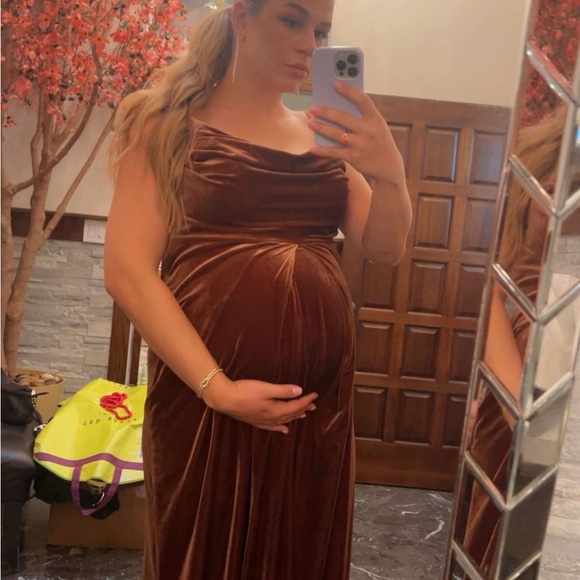 Maternity Skye Revelry Dress - Picture 7 of 7